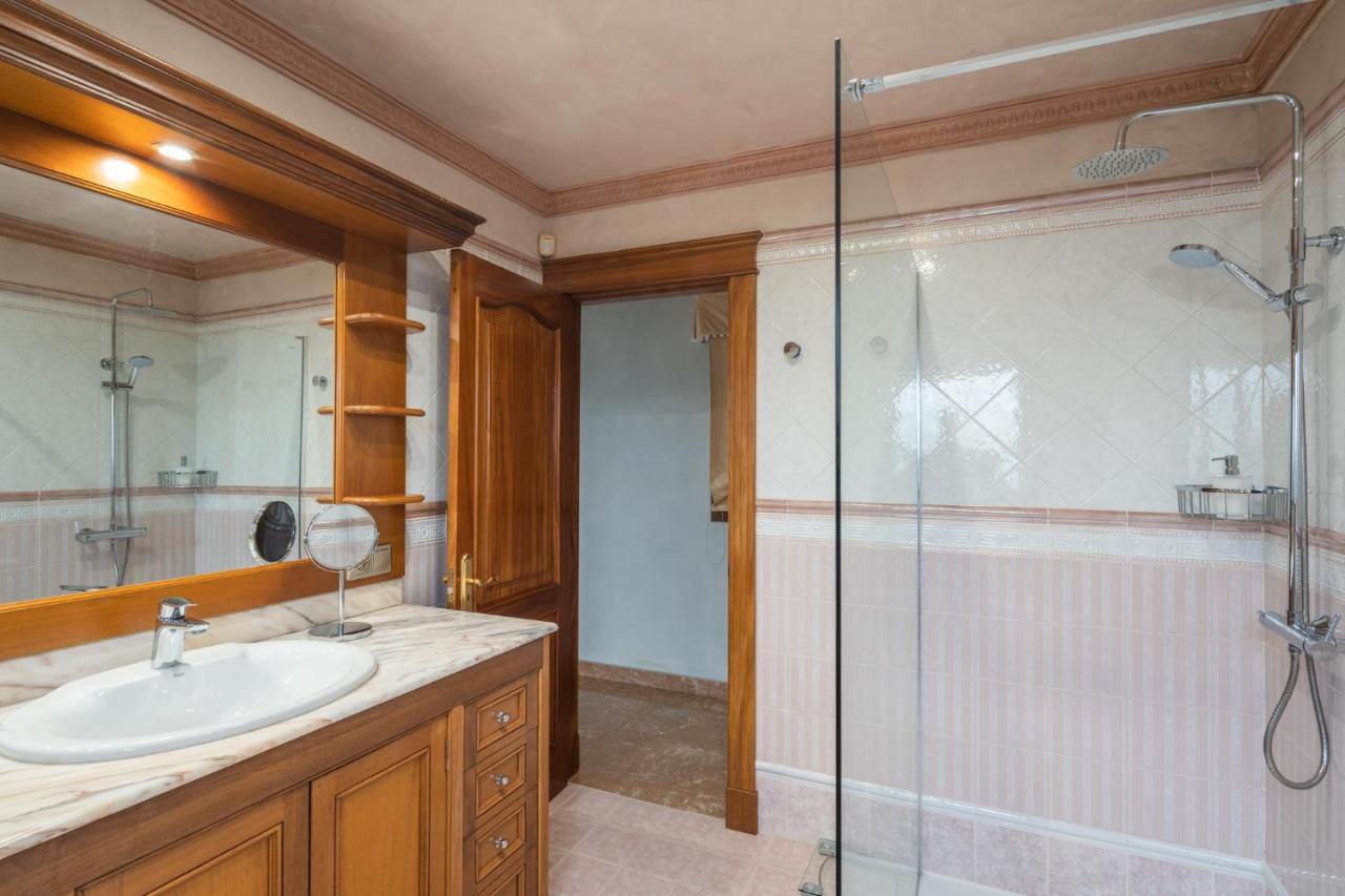 מספאלומס Villa Dalara Maspalomas, Private Pool And Jacuzzi מראה חיצוני תמונה